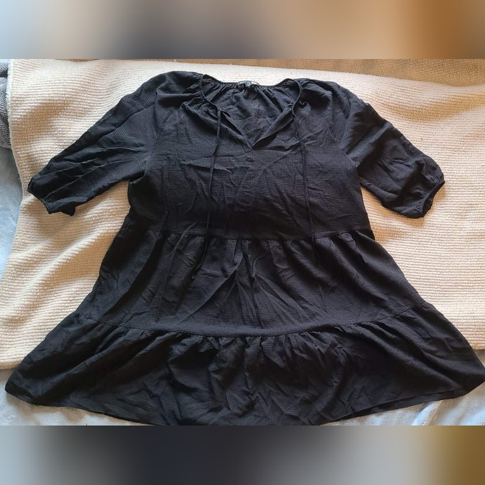 Cute black dress